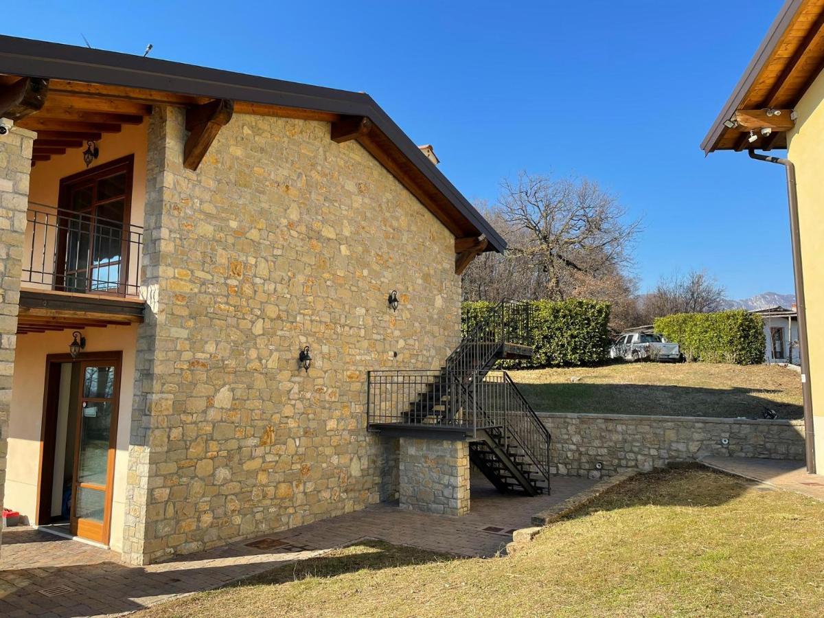 La Fiocchina - Magic Place - Apartments & Studios In Garda Lake - Countryside Farmhouse, Inside The Middle Of The Lake Salò Exteriör bild