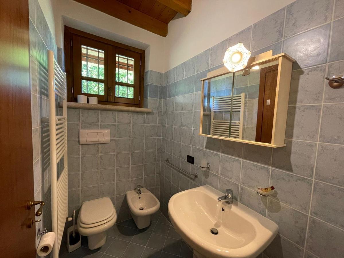 La Fiocchina - Magic Place - Apartments & Studios In Garda Lake - Countryside Farmhouse, Inside The Middle Of The Lake Salò Exteriör bild