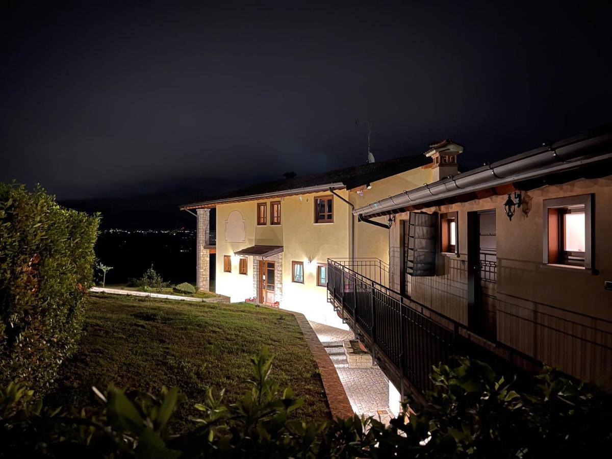La Fiocchina - Magic Place - Apartments & Studios In Garda Lake - Countryside Farmhouse, Inside The Middle Of The Lake Salò Exteriör bild