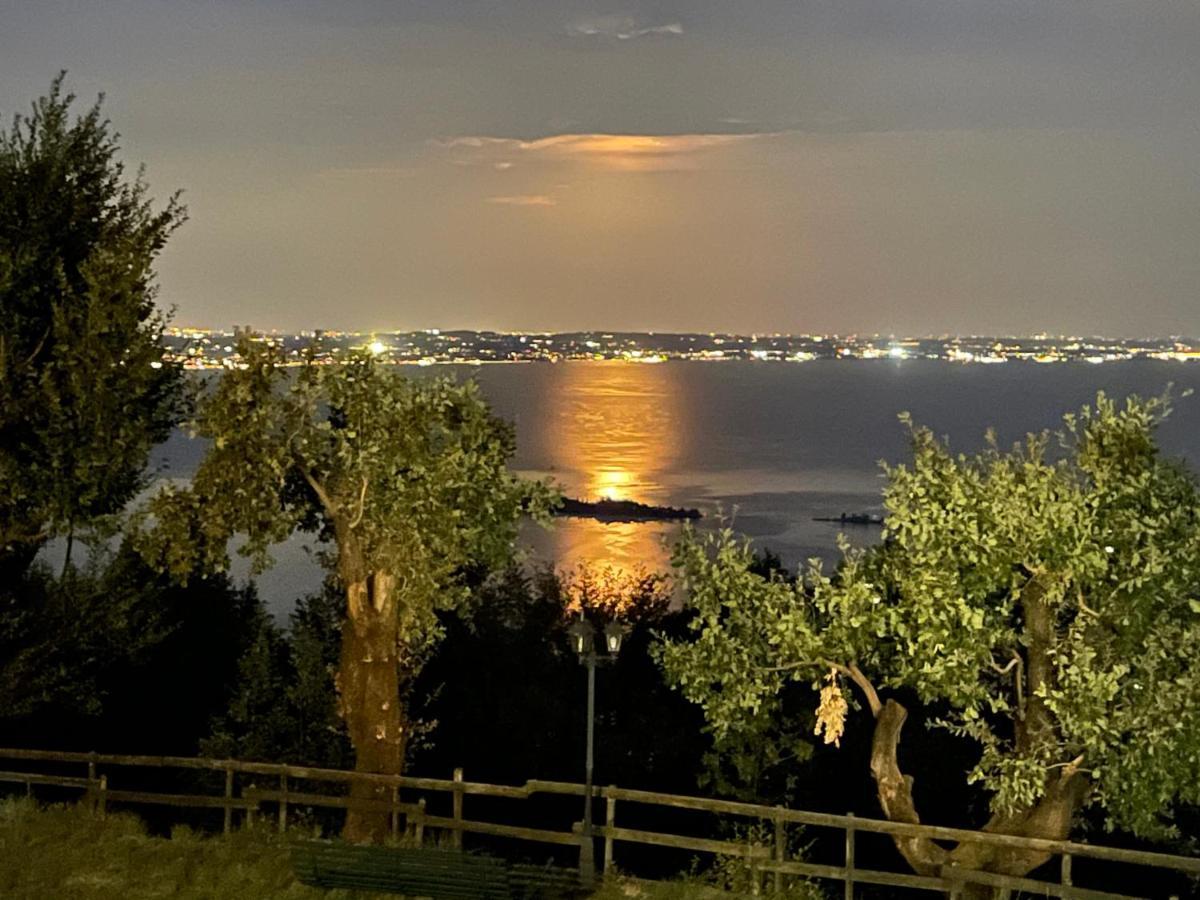 La Fiocchina - Magic Place - Apartments & Studios In Garda Lake - Countryside Farmhouse, Inside The Middle Of The Lake Salò Exteriör bild